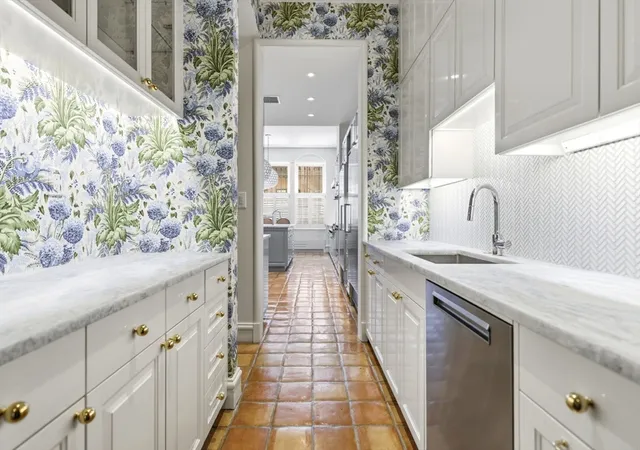 Photo 3 of Single family home for sale at 122 Marlborough St, Boston, MA 02116 | MLS# 73536744 | Listing updated on 2026-06-30