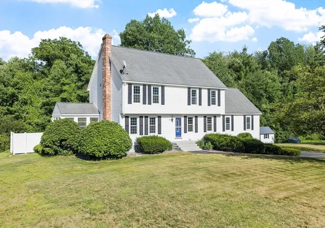 1st image of 19 Villanova Dr, Westford, MA 01886 | MLS# 73553244