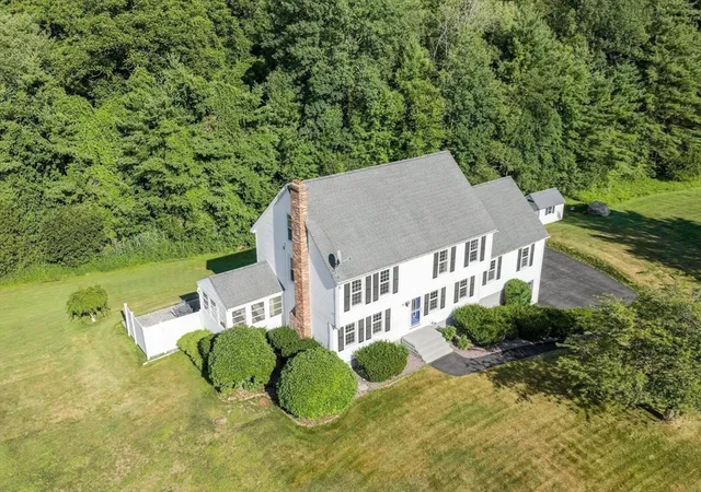 2nd image of 19 Villanova Dr, Westford, MA 01886 | MLS# 73553244