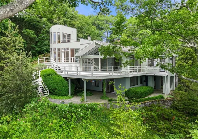 1st image of 23 Ocean Street, Manchester, MA 01944 | MLS# 73536845