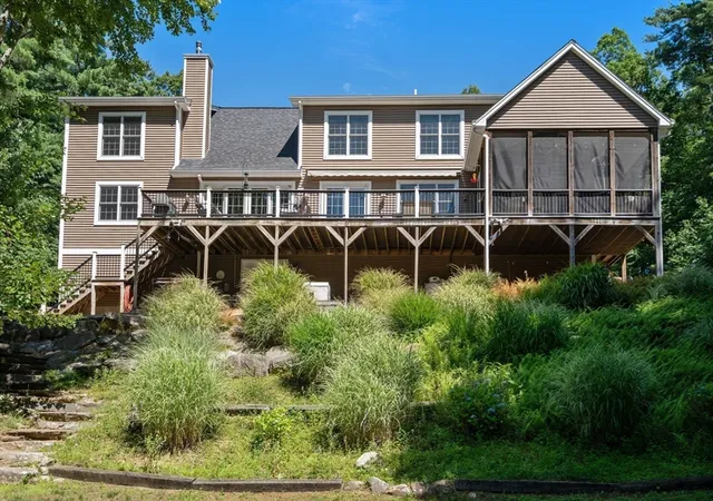 2nd image of 430 Mashapaug Rd, Holland, MA 01521 | MLS# 73554691