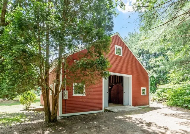 Homes for sale in Groton, MA | 573 Longley Rd, Groton, MA 01450 | MLS# 73505500