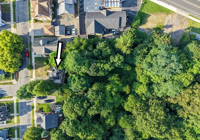 32nd image of 307 Fountain St, Springfield, MA 01108 | MLS# 73556581