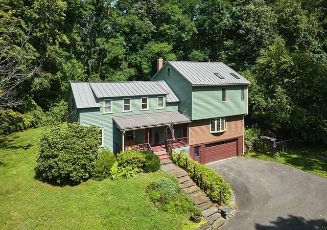1st image of 93 Arch St, Leeds, MA 01053 | MLS# 73563320