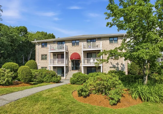 5th image of 6 Kenmar Dr #4, Billerica, MA 01821 | MLS# 73537470
