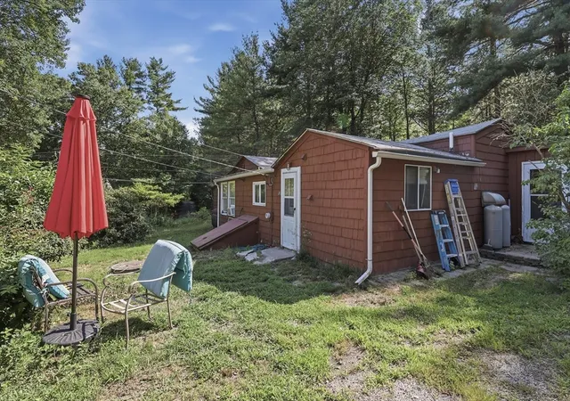 Photo 1 of Sale Pending at 101 Whitins Rd, Sutton, MA 01590 | MLS# 73556297 | Listing updated on 2026-08-11