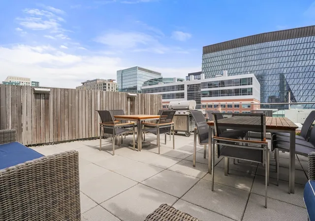 Homes for sale in Boston, MA | 346 354 Congress St, Boston, MA 02210 | Houzeo