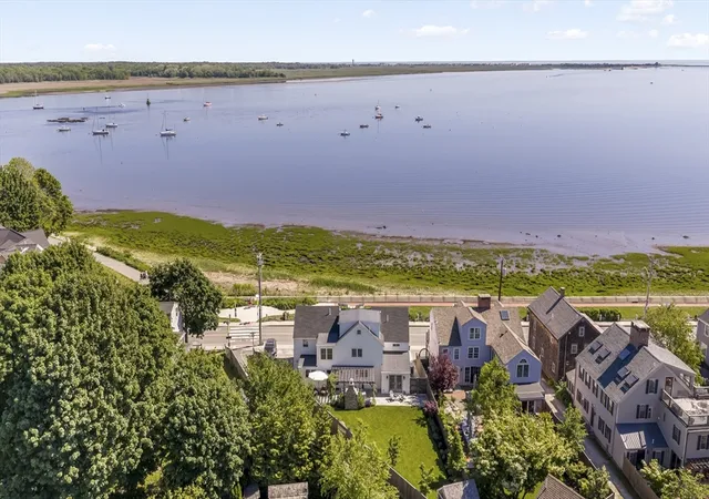 41st image of 174 Water St, Newburyport, MA 01950 | MLS# 73536972