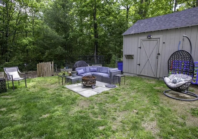Homes for sale in Templeton, MA | 22 Lafayette Rd, Templeton, MA 01468 | MLS# 73528301