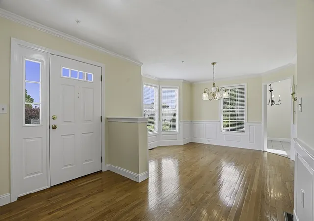 Photo 3 of Condo for sale at 70 Orchard Meadow Dr #70, Shrewsbury, MA 01545 | MLS# 73526186 | Listing updated on 2026-08-22