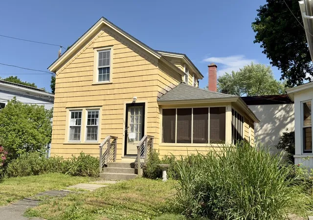 Homes for sale in Northampton, MA | 192 South St, Northampton, MA 01060 | MLS# 73536381