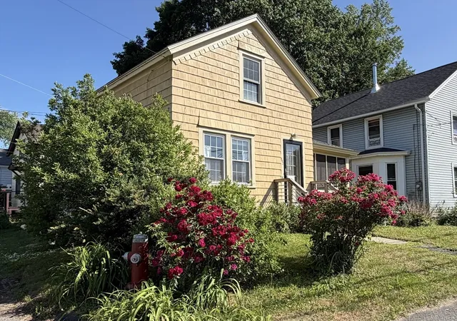 Homes for sale in Northampton, MA | 192 South St, Northampton, MA 01060 | MLS# 73536381