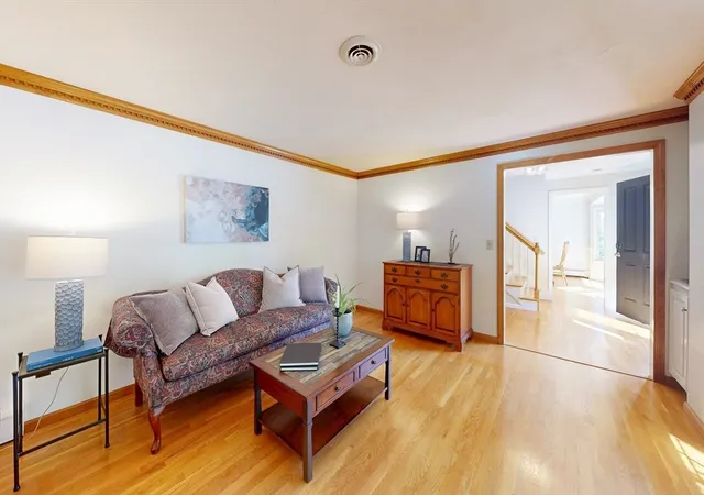 5th image of 8 Bristol Ln, East Walpole, MA 02032 | MLS# 73533636