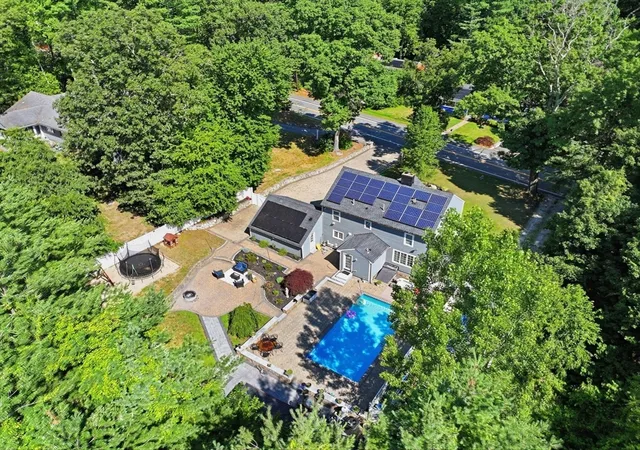 42nd image of 406 Pleasant St, Framingham, MA 01701 | MLS# 73548002