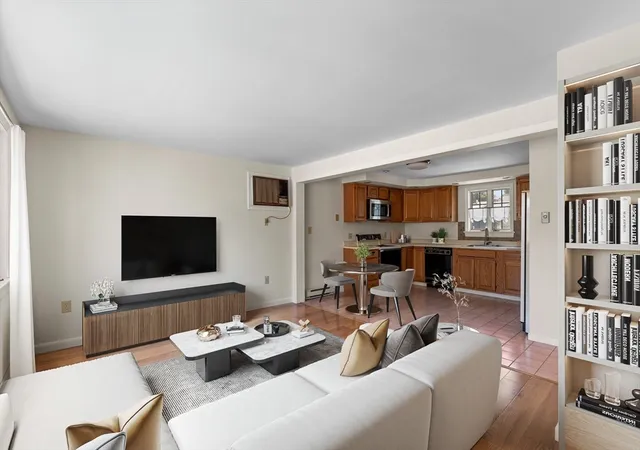 2nd image of 49r Ashton St #5, Everett, MA 02149 | MLS# 73556851