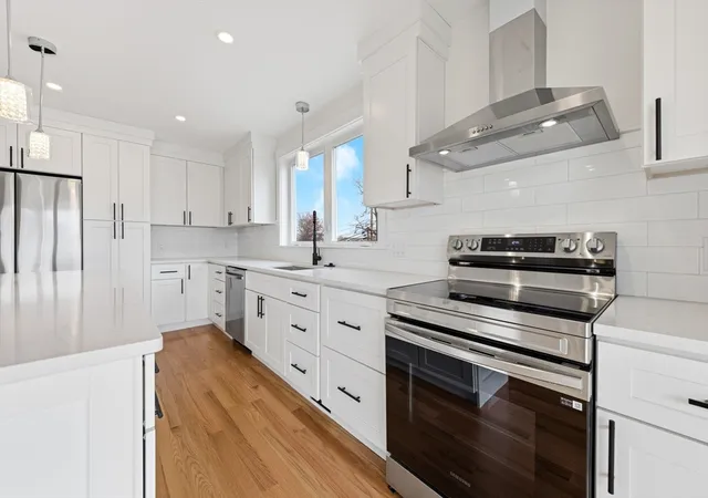 4th image of 2 Old County Rd #12, Salisbury, MA 01952 | MLS# 73503948
