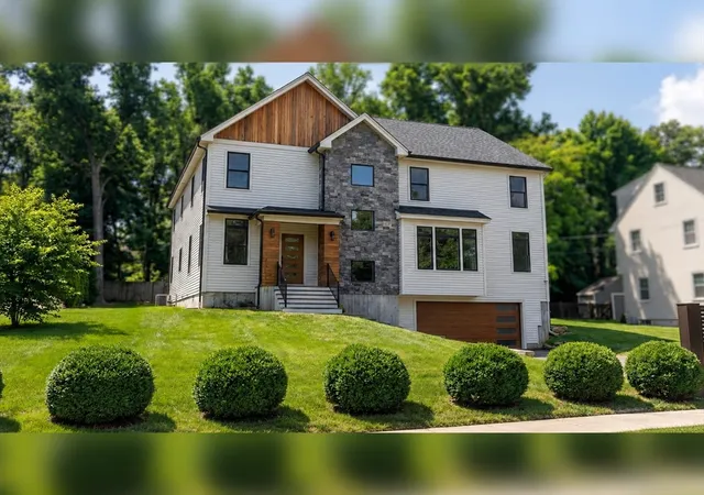 2nd image of 135 Hartman Road, Newton Center, MA 02459 | MLS# 73535996