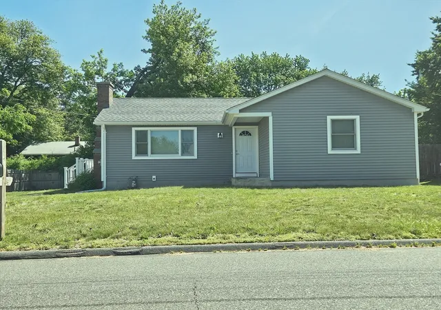 Homes for sale in Chicopee, MA | 265 Wheatland Ave, Chicopee, MA 01020 | MLS# 73529279