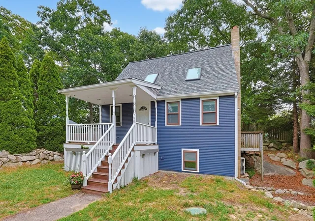 3rd image of 708 Rocky Hill Rd, Plymouth, MA 02360 | MLS# 73547046