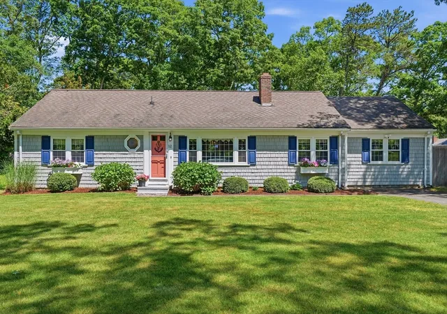 Homes for sale in Yarmouth Port, MA | 12 Walnut St, Yarmouth Port, MA 02675 | MLS# 73537142