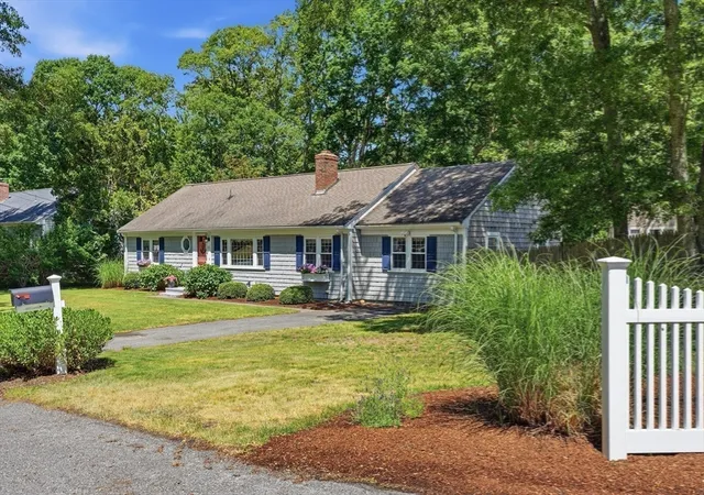 Homes for sale in Yarmouth Port, MA | 12 Walnut St, Yarmouth Port, MA 02675 | MLS# 73537142