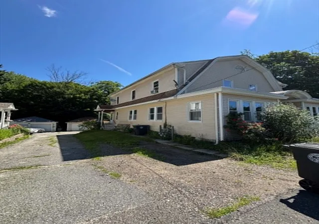 2nd image of 17 19 Coolidge Ave, Southbridge, MA 01550 | MLS# 73551637