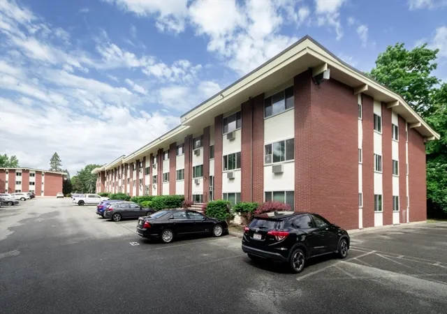 Homes for sale in Woburn, MA | 74 Beach St #6-8, Woburn, MA 01801 | MLS# 73539434