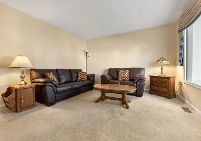 4th image of 2903 Postgate Ln #2903, Peabody, MA 01960 | MLS# 73559473