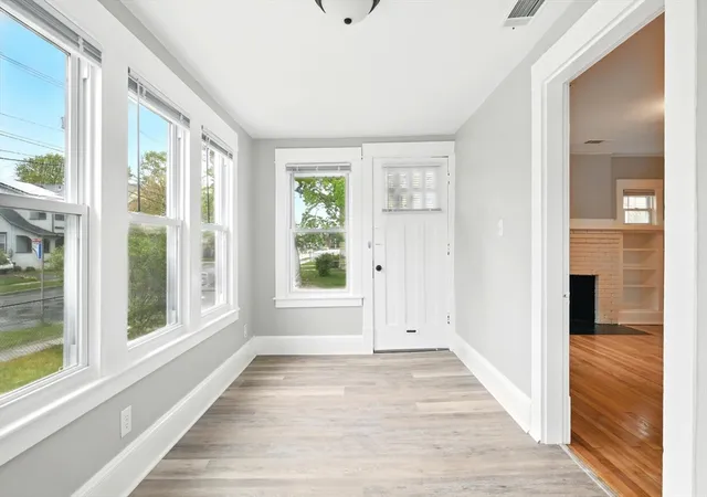 3rd image of 26 Dwight Rd, Springfield, MA 01108 | MLS# 73371464