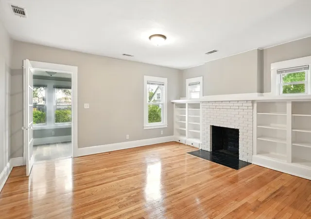 5th image of 26 Dwight Rd, Springfield, MA 01108 | MLS# 73371464