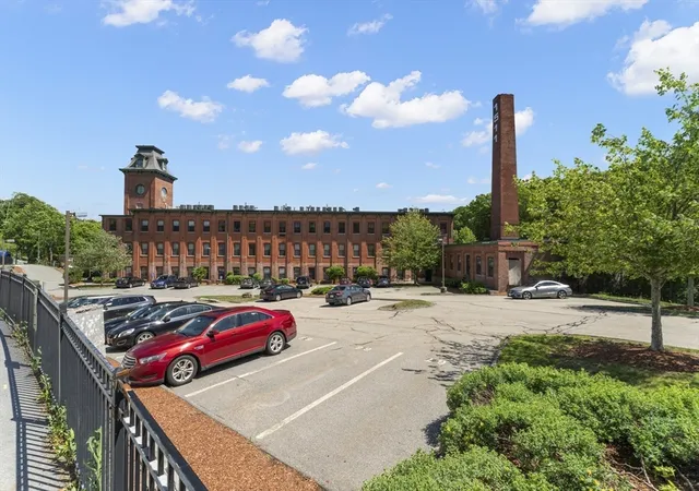 Homes for sale in Worcester, MA | 1511 Main St #C305, Worcester, MA 01603 | MLS# 73546359