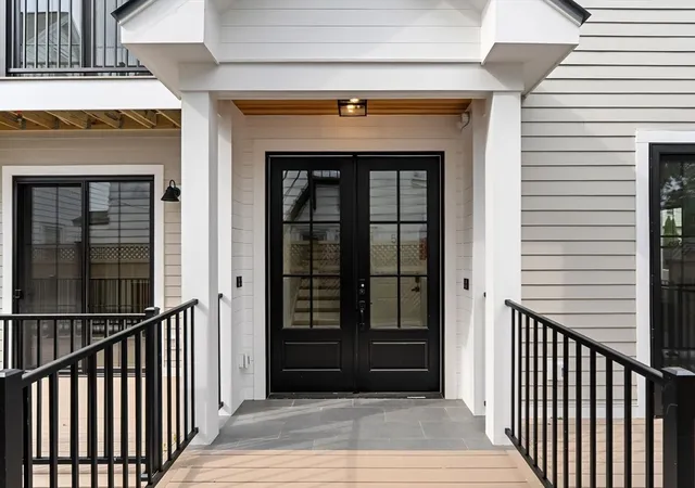 4th image of 27 Shepard St #4, Brighton, MA 02135 | MLS# 73541816
