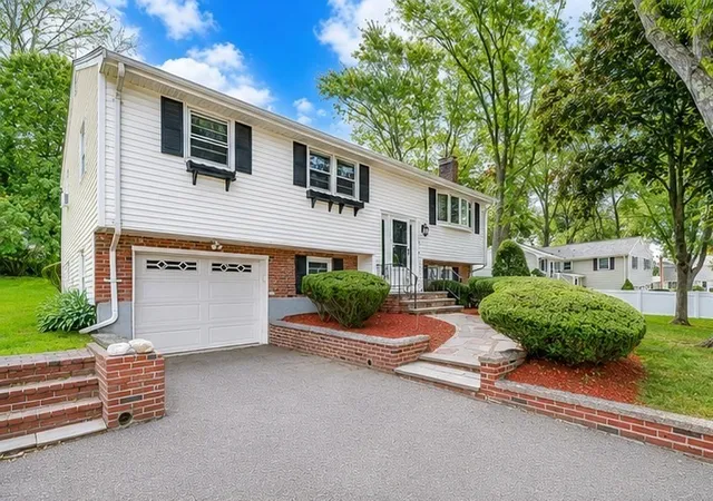 1st image of 11 Coweeset Dr, Brockton, MA 02301 | MLS# 73565217