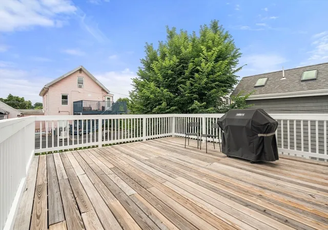 2nd image of 16 Pitman St, Somerville, MA 02143