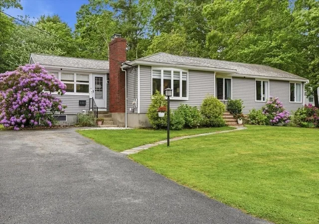 Homes for sale in East Walpole, MA | 8 Lewis Park Dr S, East Walpole, MA 02032 | MLS# 73538400