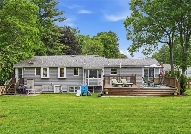Homes for sale in East Walpole, MA | 8 Lewis Park Dr S, East Walpole, MA 02032 | MLS# 73538400
