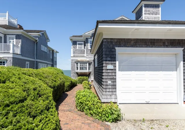 3rd image of 18A Cape Codder Rd #18A, Falmouth, MA 02540 | MLS# 73543077