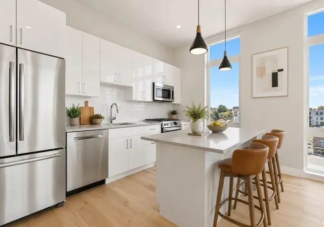 4th image of 420 W Broadway #PH604, Boston, MA 02127 | MLS# 73537164
