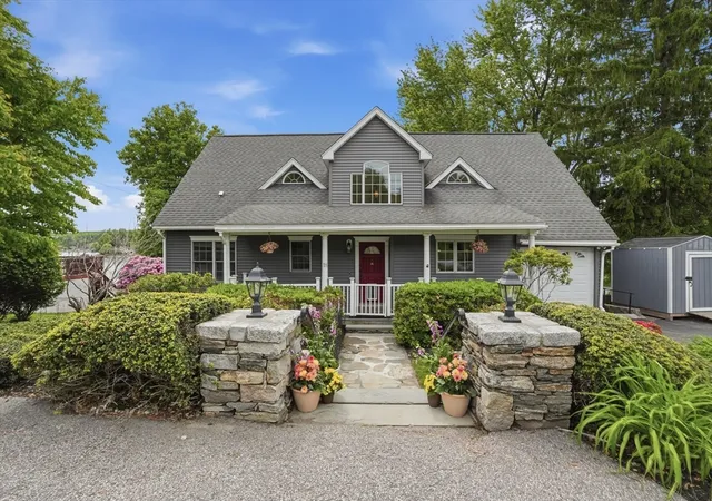 Homes for sale in Millbury, MA | 18 Sunset Dr, Millbury, MA 01527 | MLS# 73529420