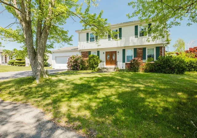 Homes for sale in Somerset, MA | 80 Wellesley, Somerset, MA 02726 | MLS# 73534881