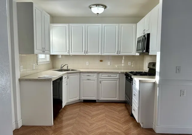 Homes for sale in Needham Heights, MA | 381 Hunnewell St #381, Needham Heights, MA 02494 | MLS# 73426583