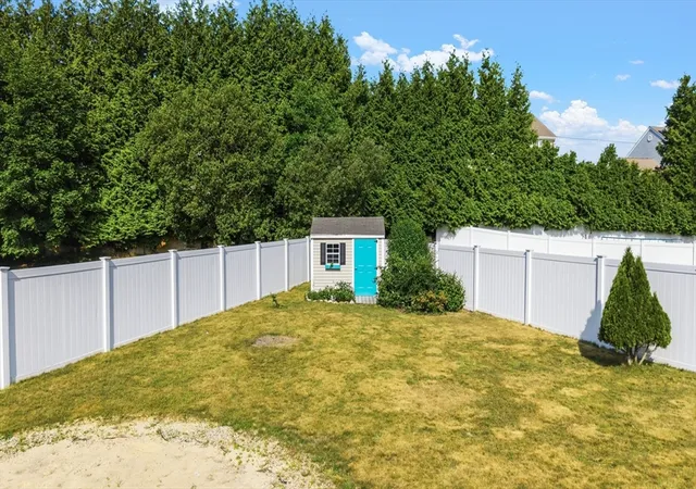 3rd image of 99 Stephanie Pl, New Bedford, MA 02745 | MLS# 73544420