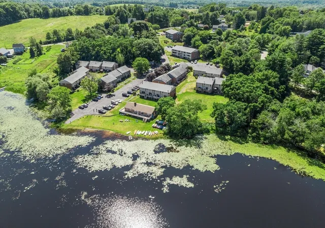 39th image of 4 Glen Devin St #4, Amesbury, MA 01913 | MLS# 73562941