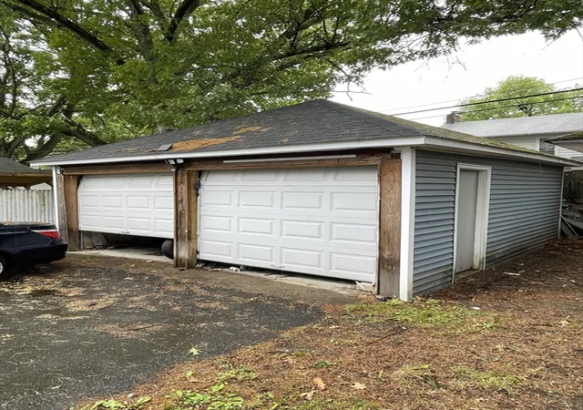 4th image of 130-132 West Alvord, Springfield, MA 01108 | MLS# 73534680
