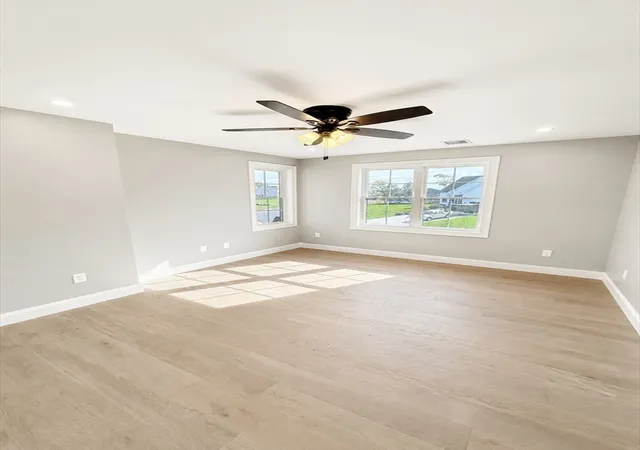 15th image of 6 Hadley Heights Way, Freetown, MA 02702 | MLS# 73534273