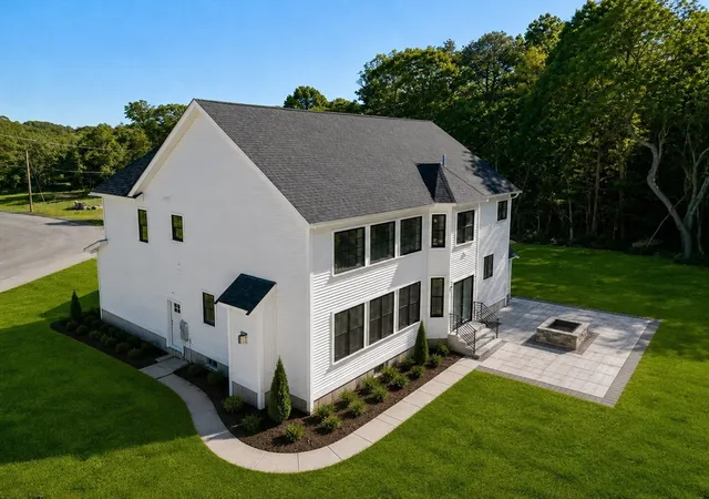 2nd image of 6 Hadley Heights Way, Freetown, MA 02702 | MLS# 73534273