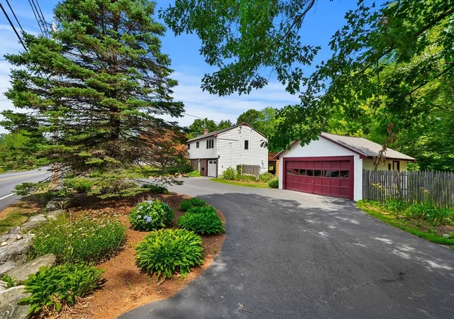 Homes for sale in Chelmsford, MA | 71 Garrison Street, Chelmsford, MA 01824 | MLS# 73549393