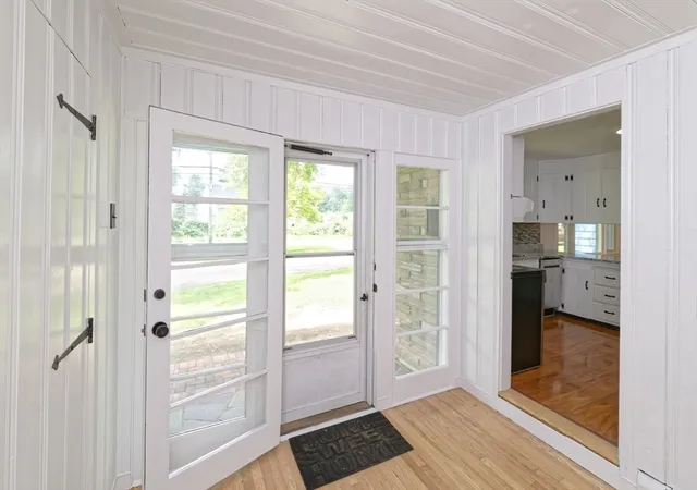 Photo 3 of Sale Pending at 318 S Main St, Hopedale, MA 01747 | MLS# 73558584 | Listing updated on 2026-08-31