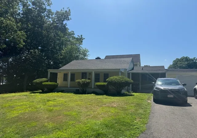 1st image of 95 Augustine St, Brockton, MA 02301 | MLS# 73554831