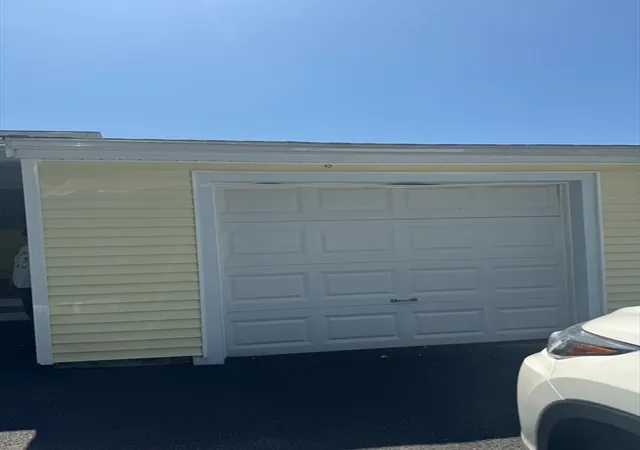 4th image of 95 Augustine St, Brockton, MA 02301 | MLS# 73554831